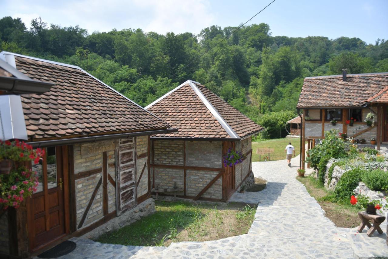 Konak Dobri Potok Krupanj المظهر الخارجي الصورة